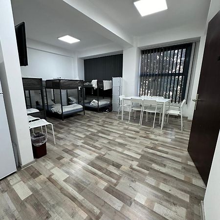 Heights Accommodation Unirii Free Parking Zone Bukarest Exteriör bild