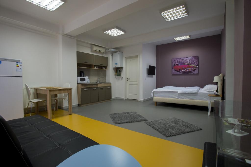 Heights Accommodation Unirii Free Parking Zone Bukarest Exteriör bild
