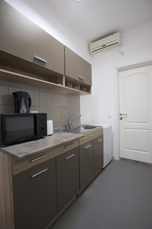 Heights Accommodation Unirii Free Parking Zone Bukarest Exteriör bild
